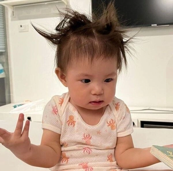 Gửi yêu thương qua loạt ảnh ảnh meme pam yêu ơi
