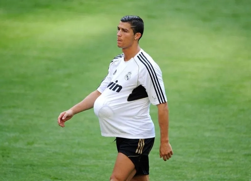 Nóng rực EURO với siêu phẩm meme ronaldo euro