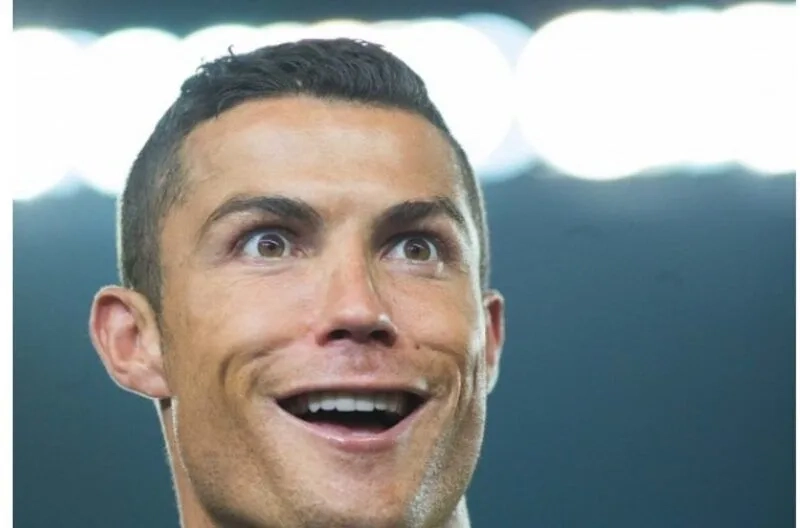 Thần thái không đùa được đâu với pp meme ronaldo