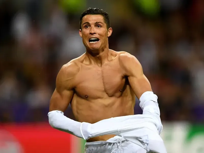 Giao diện đáng yêu cùng ronaldo dog meme đang viral