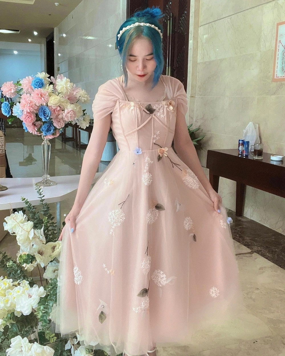 Điệu nhảy vui tươi của Mèo Simmy trong clip ngắn.