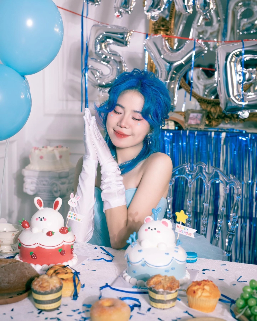 Lắng nghe bản nhạc mới từ nhạc của chị Mèo Simmy.