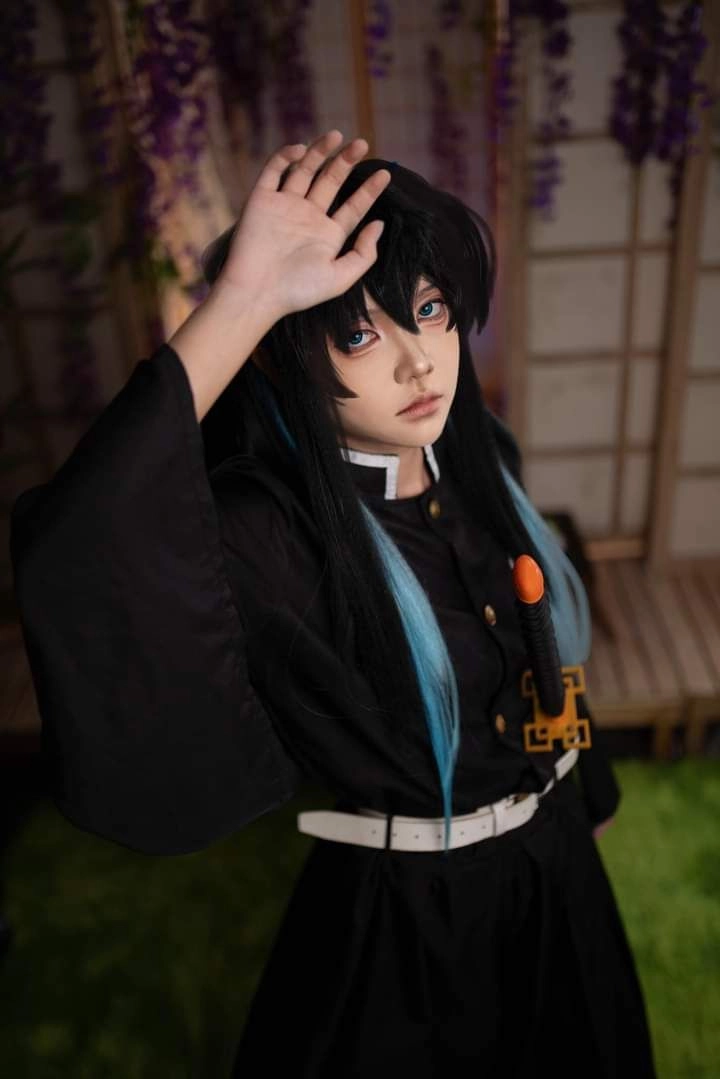 Muichiro cosplay TikTok gây sốt cộng đồng mạng