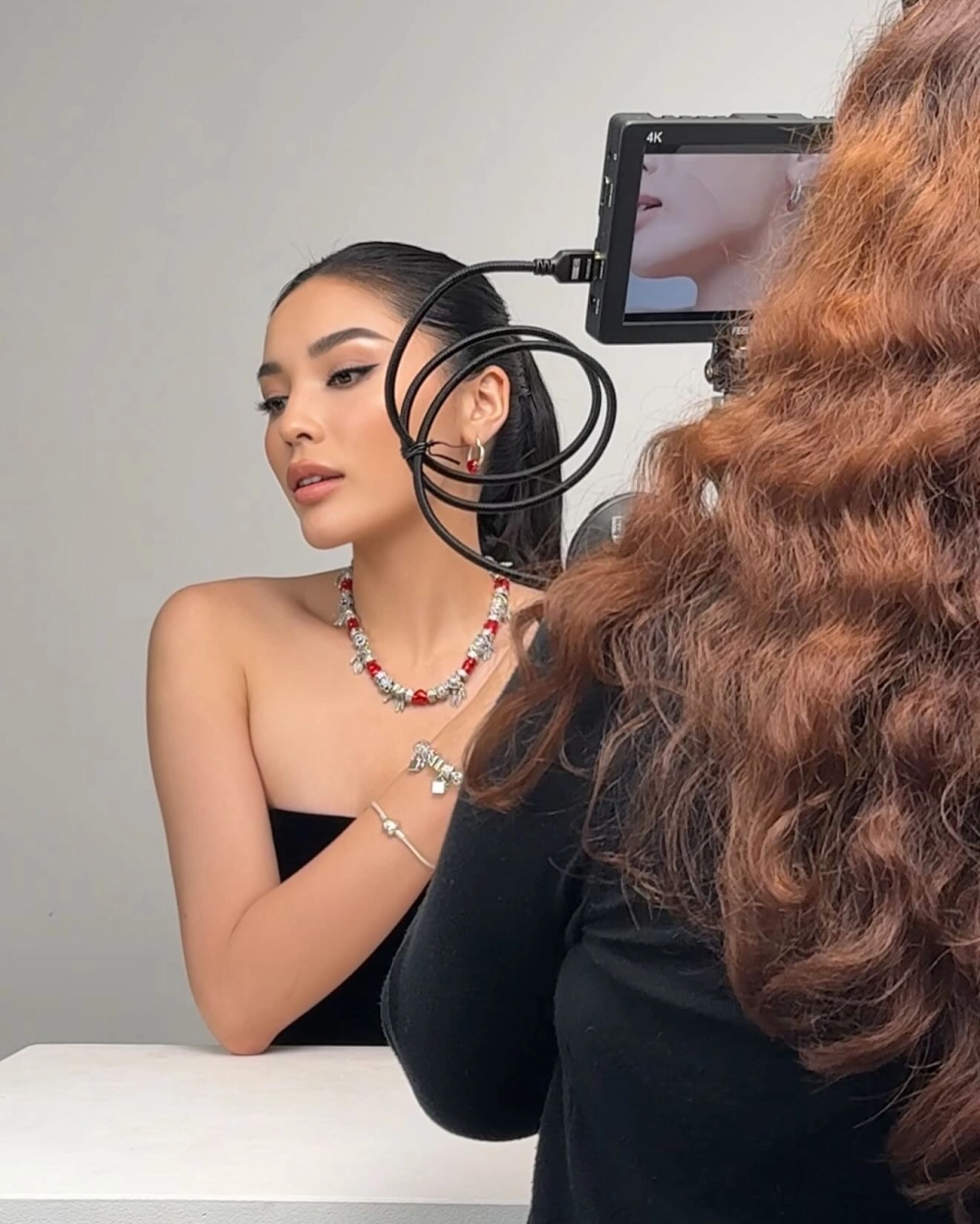 Ảnh bé gái cute hồn nhiên, tươi sáng