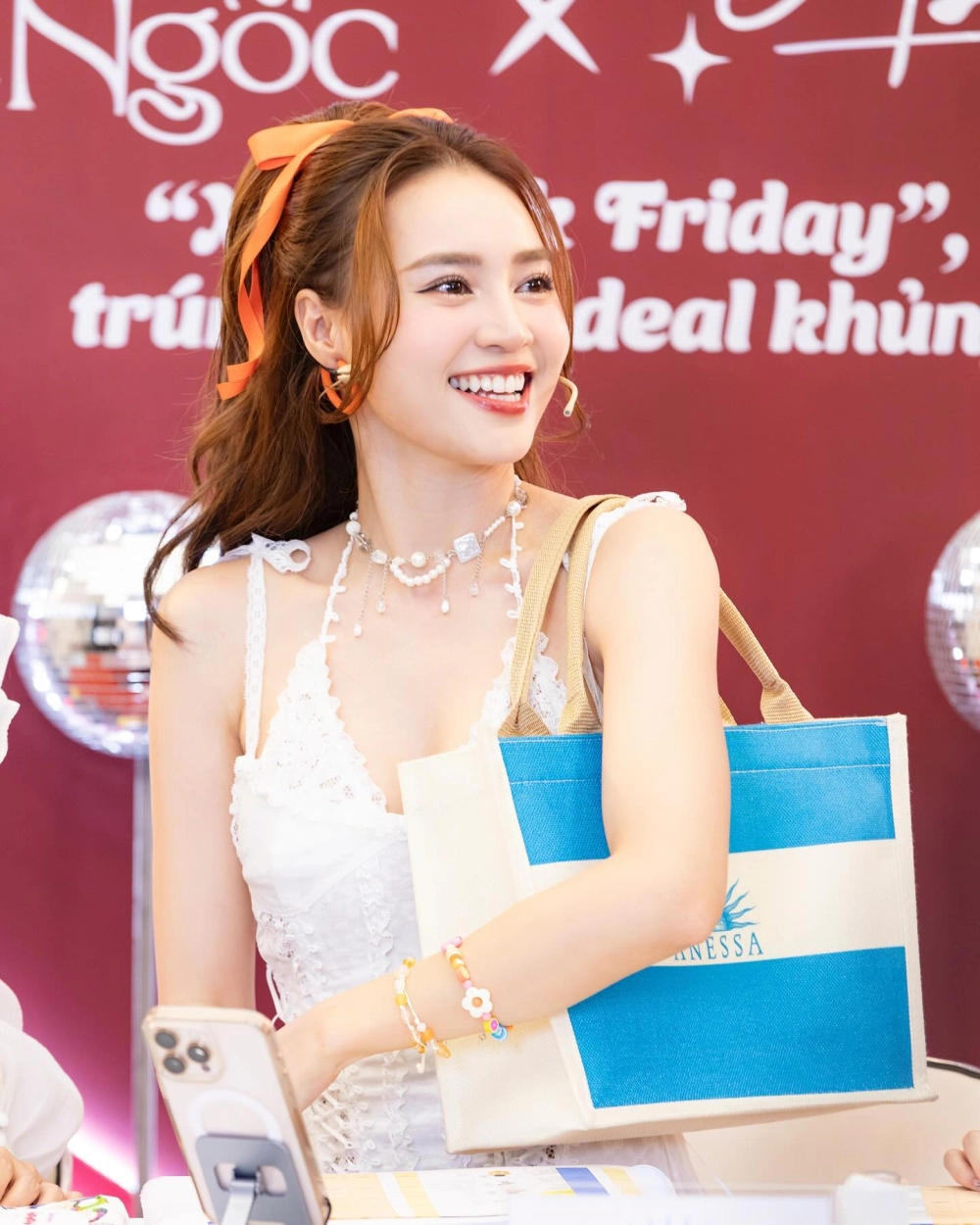 Sở hữu bộ sưu tập ảnh gái đẹp cho điện thoại miễn phí không giới hạn