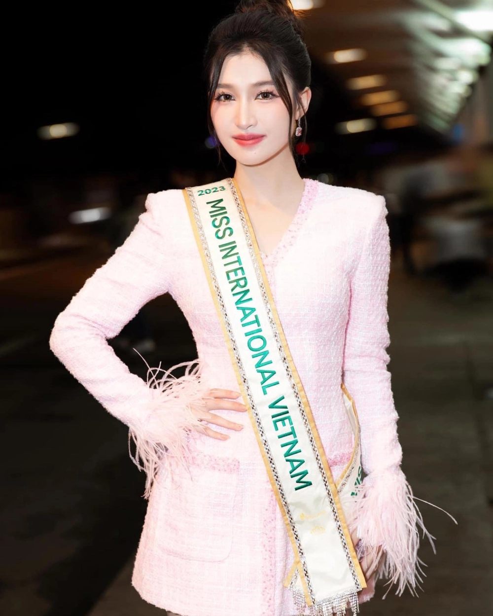 Nét xinh rạng ngời trong loạt clip tik tok xinh