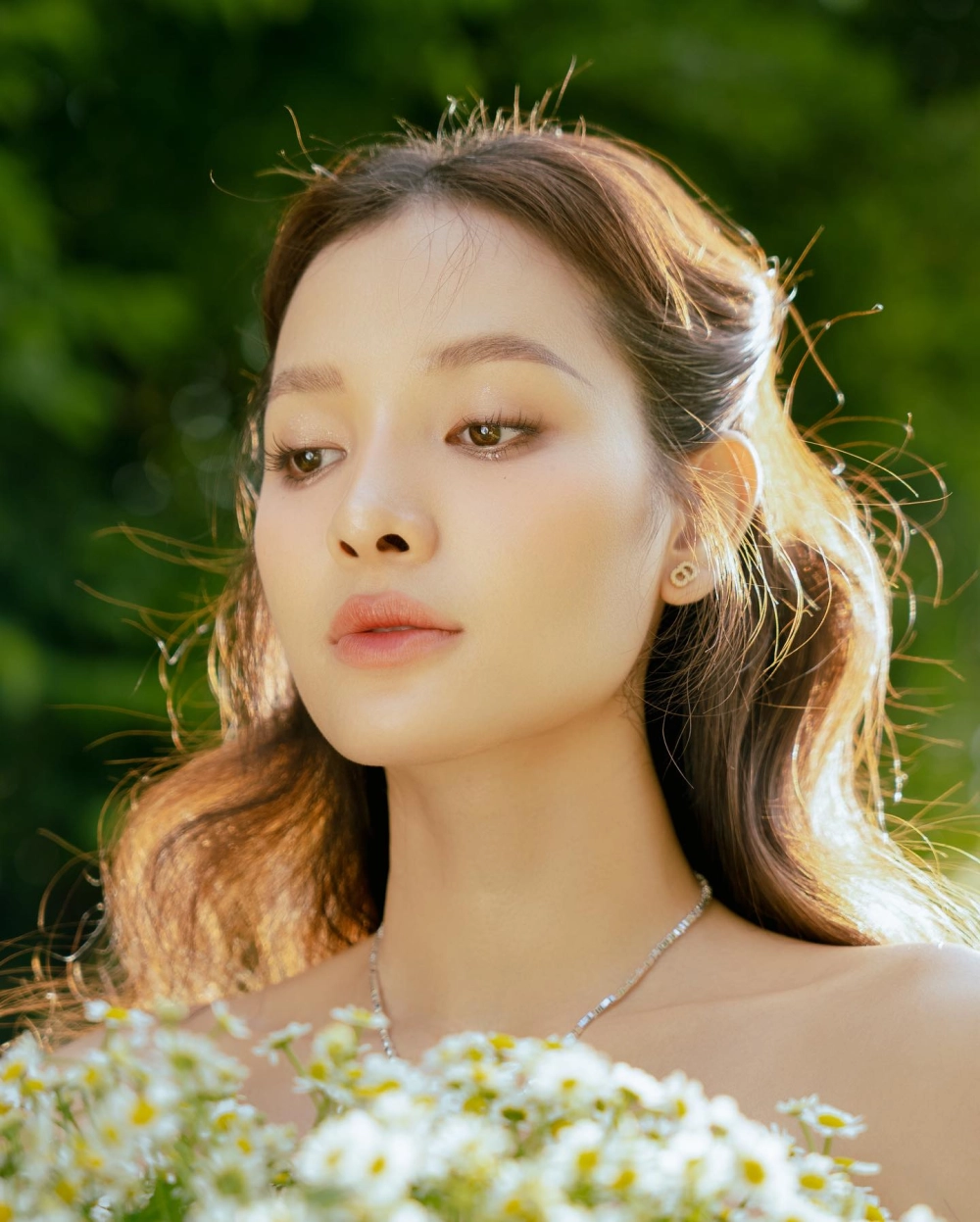 Ảnh cặp đôi khiến fan hỏi Phương Trinh Jolie hơn Lý Bình bao nhiêu tuổi