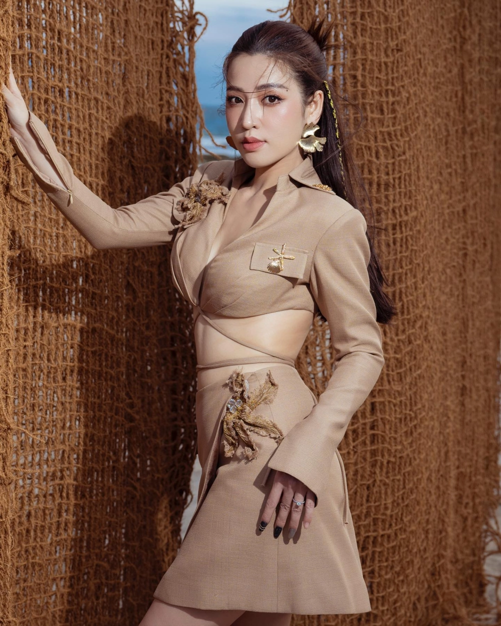 Ảnh đời thường tiết lộ không gian nhà Puka ở đâu