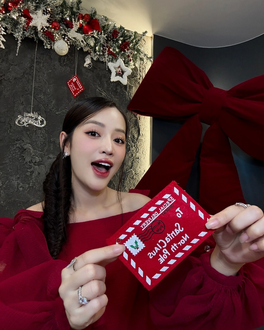 Visual trẻ trung khiến ai cũng hỏi Puka bao nhiêu tuổi