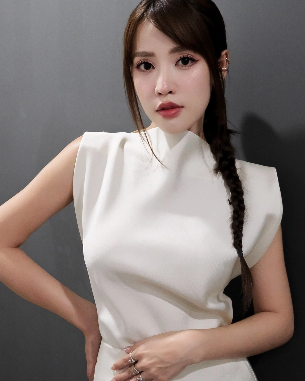 Thần thái chuyên nghiệp và dễ thương của diễn viên Puka