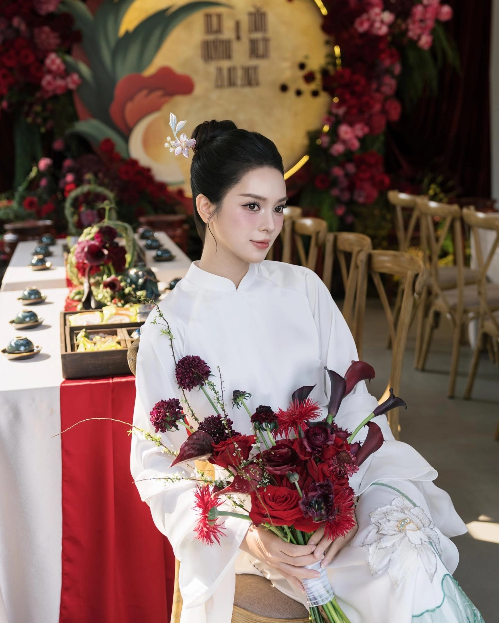 Ảnh phù hợp làm minh họa cho tiểu sử Quỳnh Lương