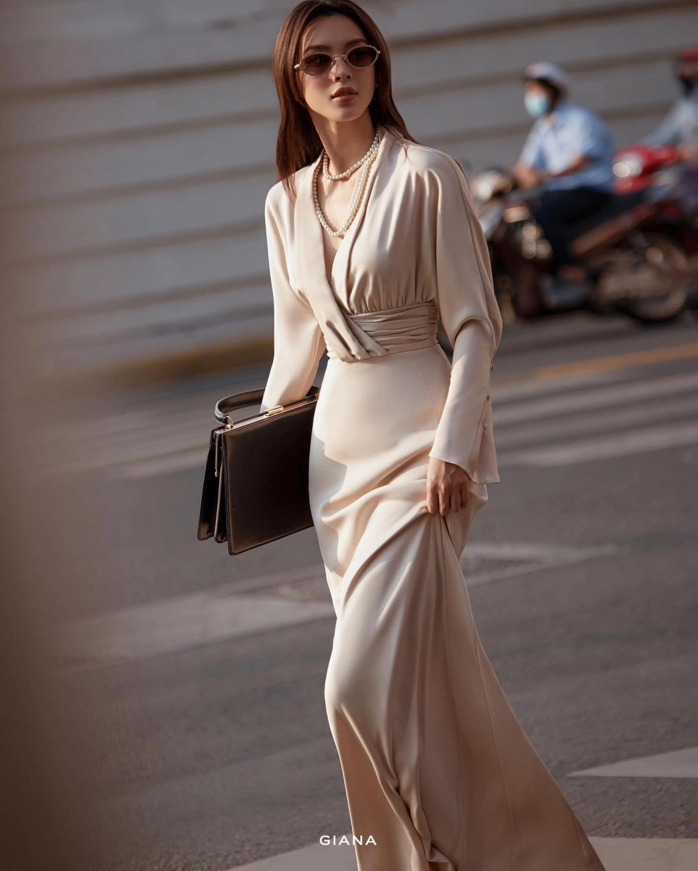 Góc ảnh kiêu sa như hoa hậu Quỳnh Lương