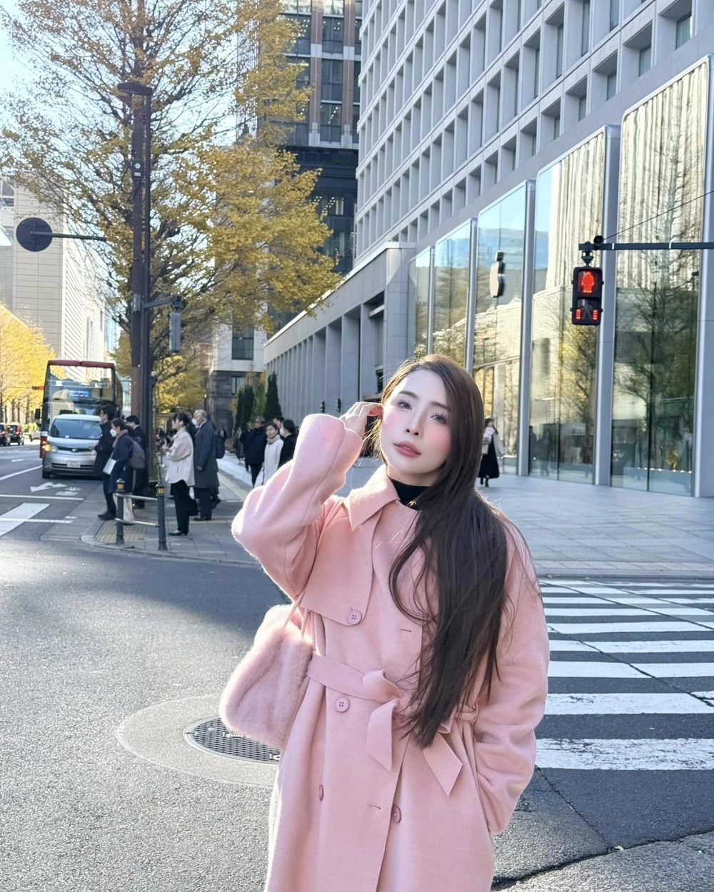 Visual sân khấu khiến fan tò mò Quỳnh Nga dancer sinh năm bao nhiêu