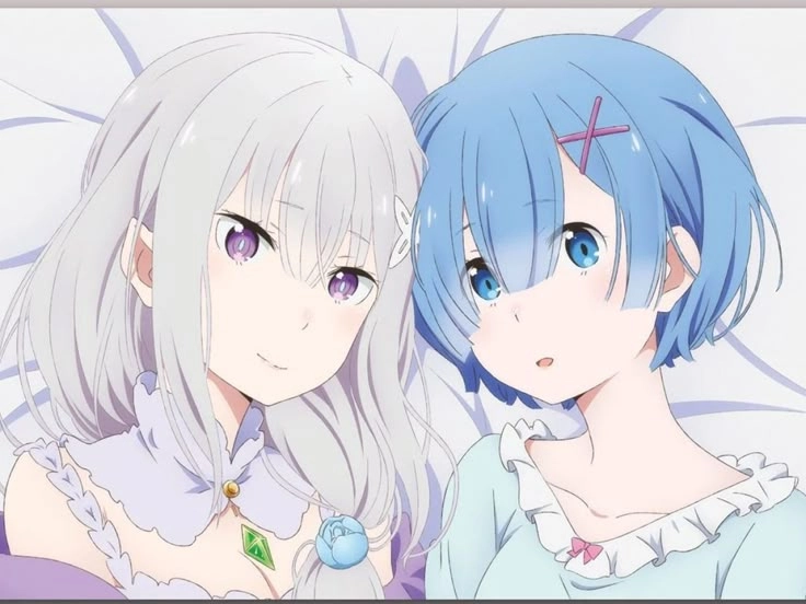 Emilia Rem Ram ba cô gái tạo nên bi kịch đẹp