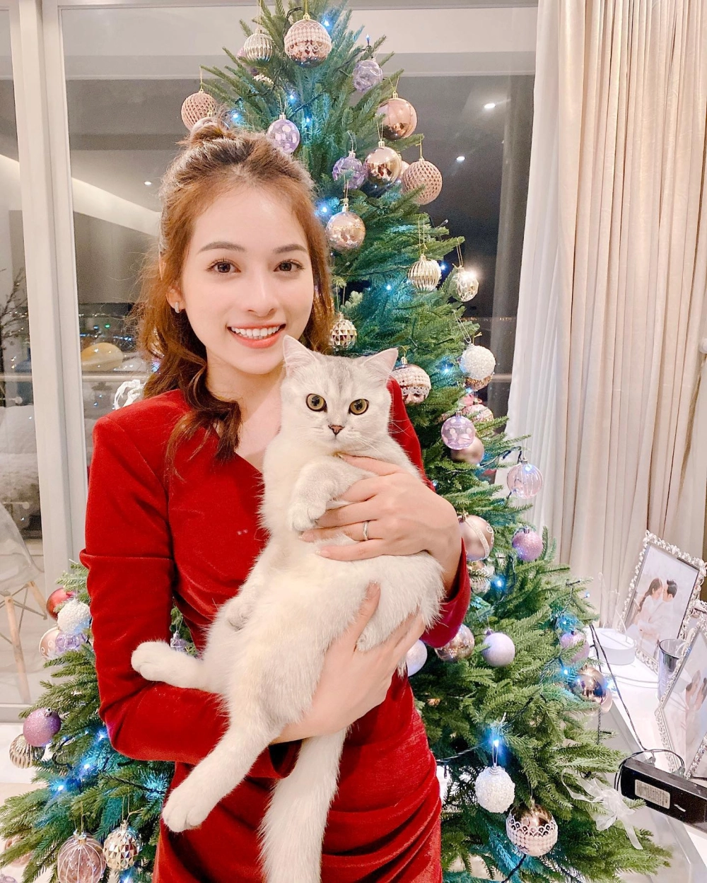 Tổng hợp khoảnh khắc đẹp từ các bài hát trong Sara Lưu