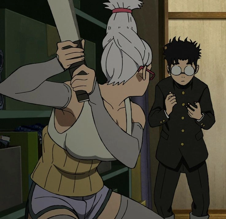 Seiko Ayase Okarun là cặp đôi đầy bất ngờ