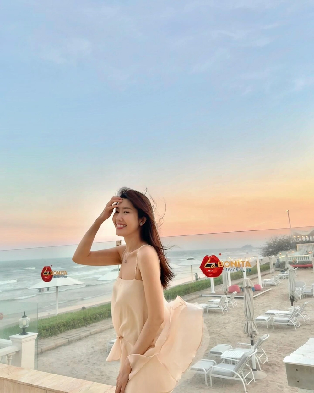 Tuyệt phẩm desktop với ảnh nền máy tính gái xinh bikini