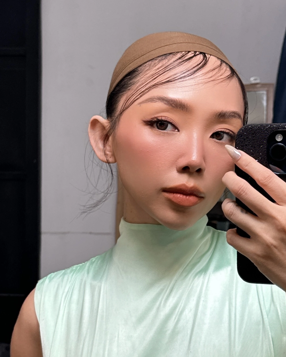 Tạo hình dịu dàng được ví như bài hoa Tóc Tiên nở rộ