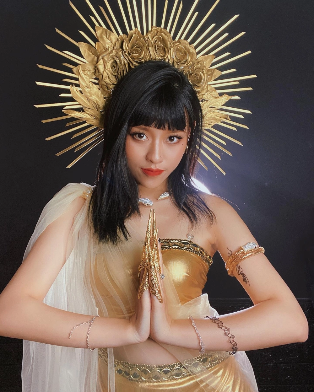 Khung ảnh đời thường khiến fan hỏi Trà Đặng quê ở đâu