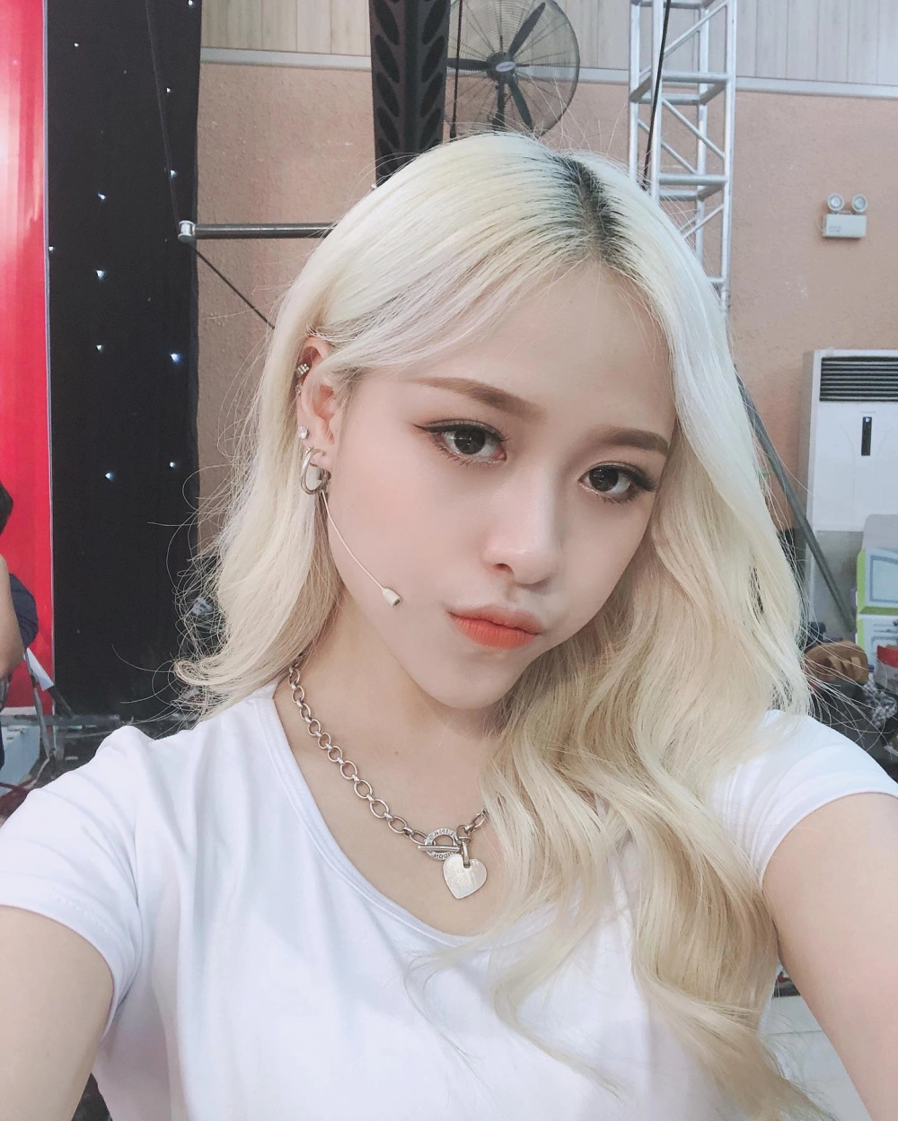 Phong cách nổi bật từ ảnh mạng gái xinh 2k11