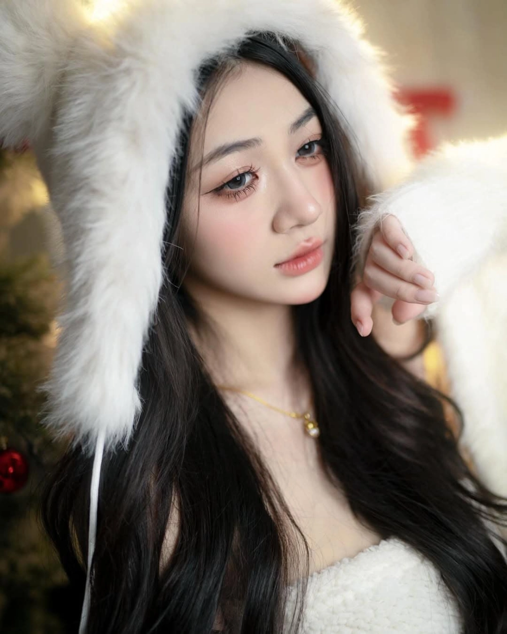 Ảnh khoe thành tích đỉnh của Trần Hà Linh top 1 server