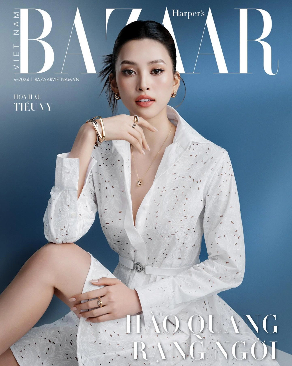 Visual mộc mạc cuốn hút trong Trần Tiểu Vy mặt mộc