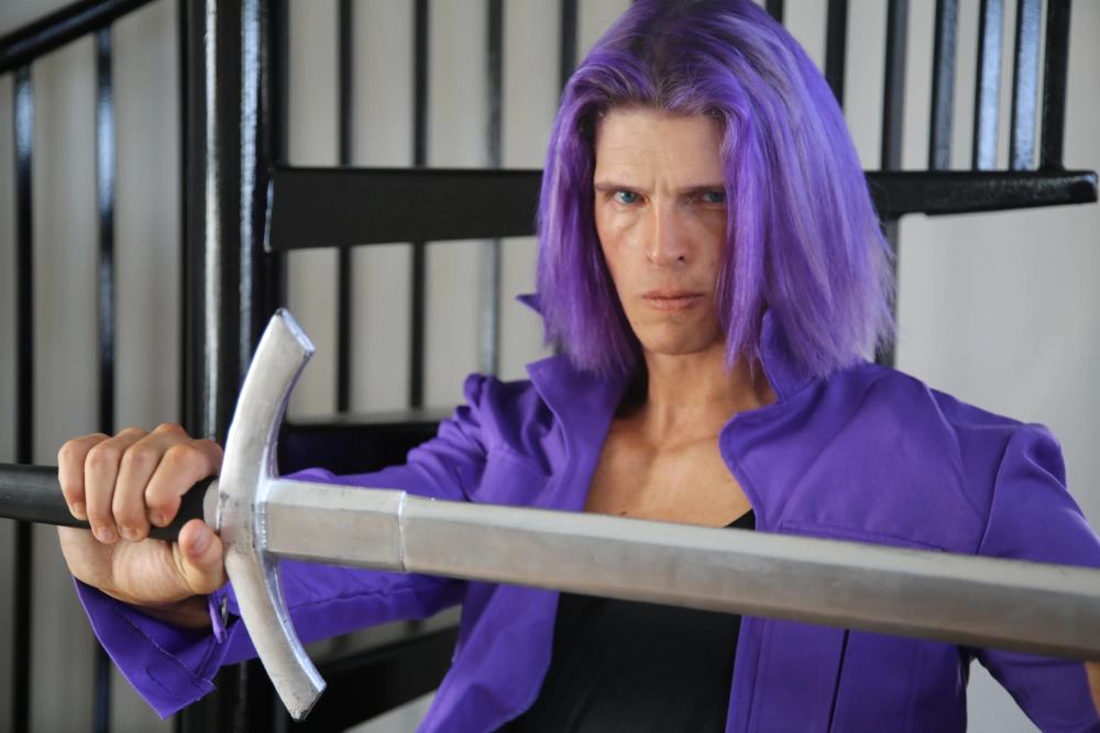 Trunks Cosplay hóa thân sống động khiến fan rụng tim