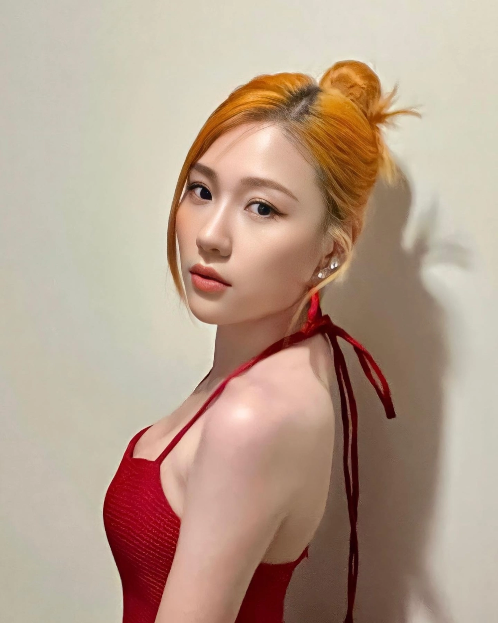 Ảnh hậu trường cuốn hút từ phim dâu hào môn Uyển Ân