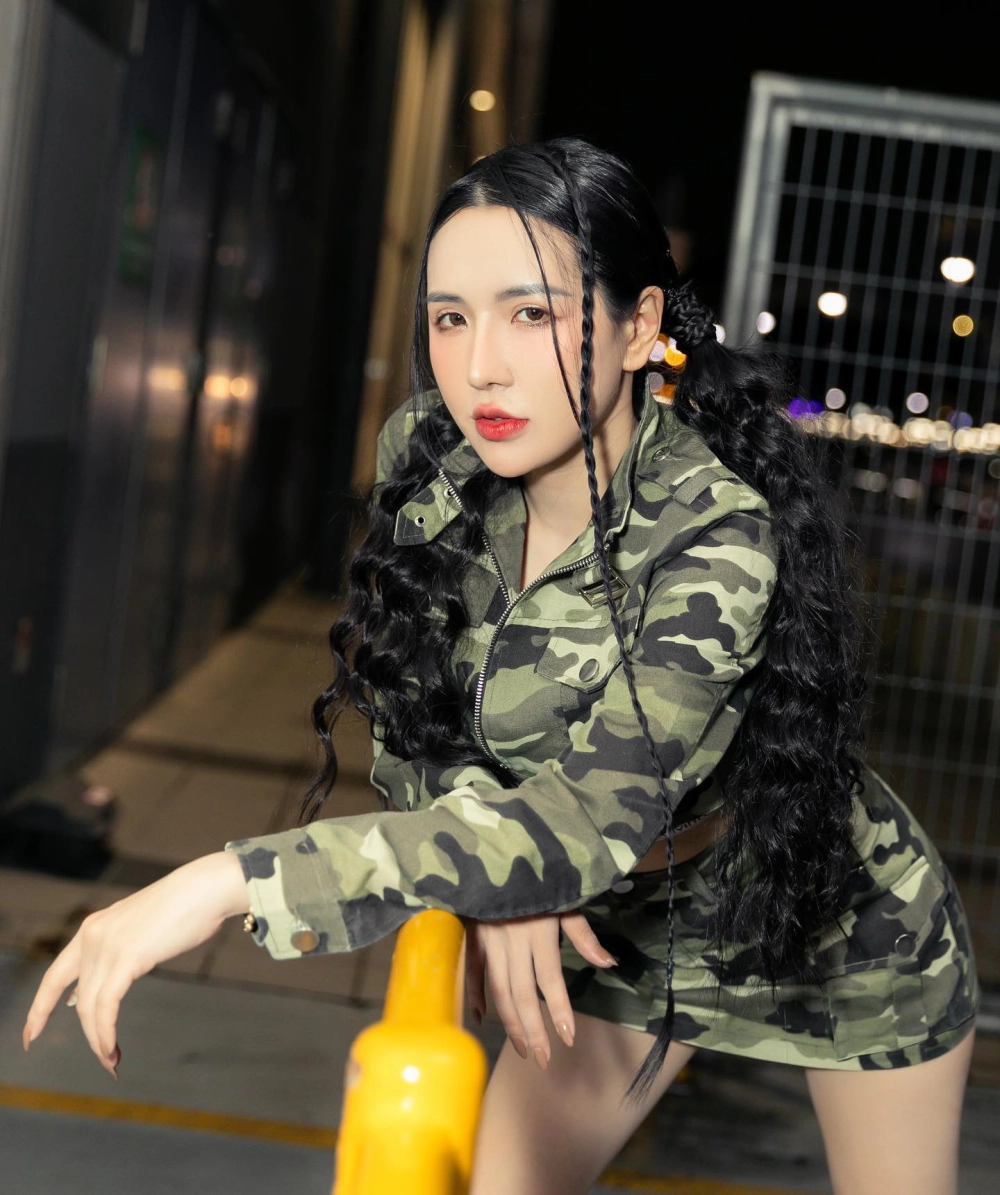 Phong cách quyến rũ trong Viên Vibi show