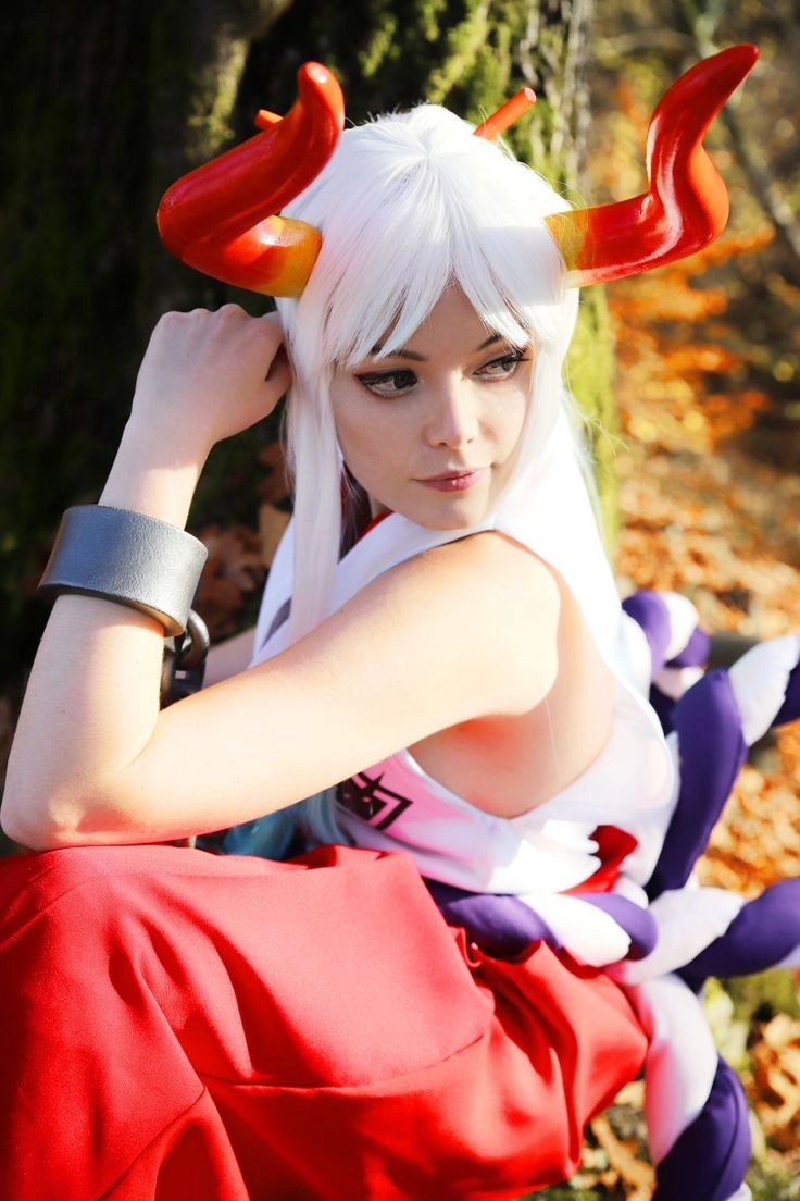 Yamato cosplay sexy kết hợp táo bạo và cá tính