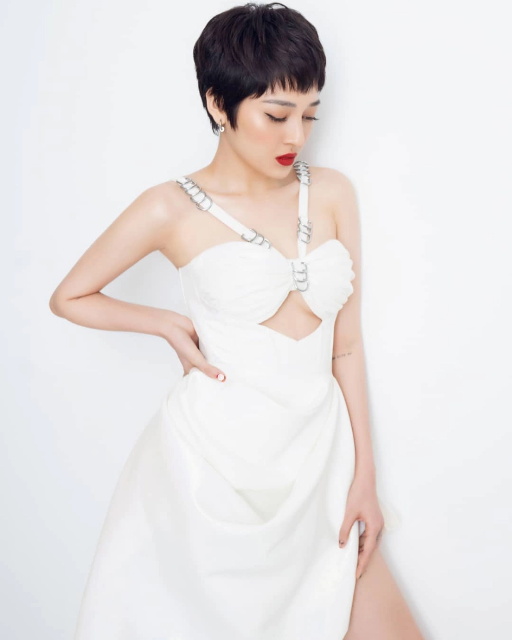 Góc quay lãng mạn khi hát karaoke Bảo Anh