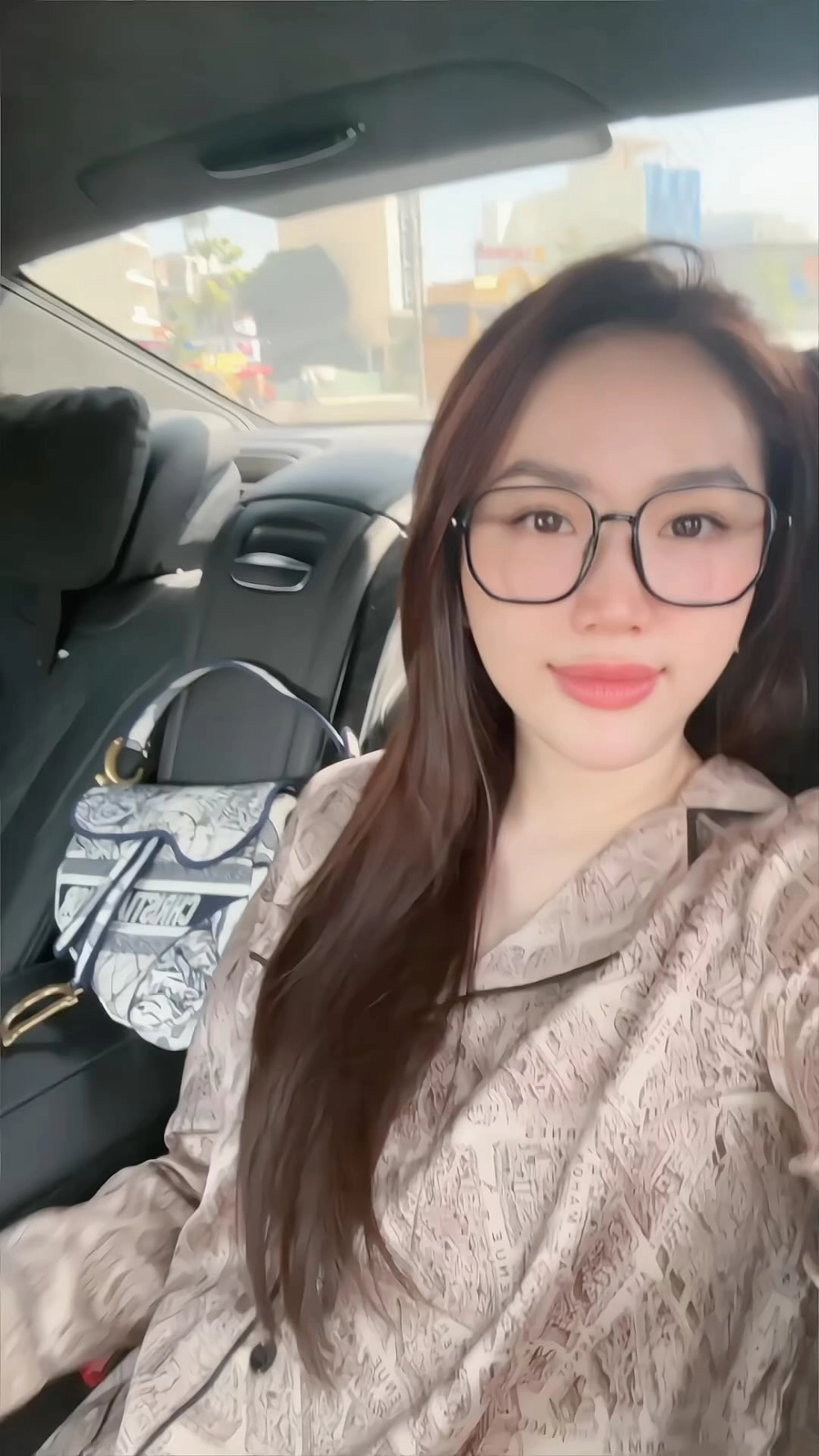 Ảnh minh họa cho phần lời Bảo Thy please tell me why lyrics