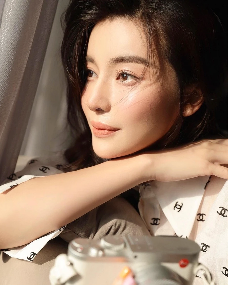 Ảnh trẻ trung khiến nhiều người hỏi Cao Thái Hà sinh năm bao nhiêu