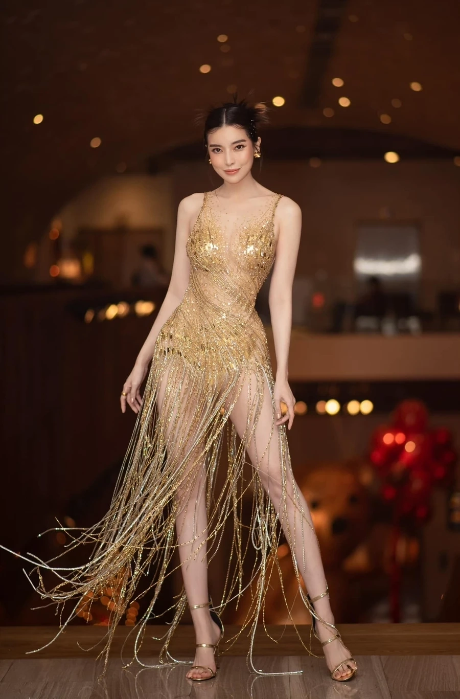 Hình ảnh đời thường trẻ trung khiến fan thắc mắc tuổi Cao Thái Hà