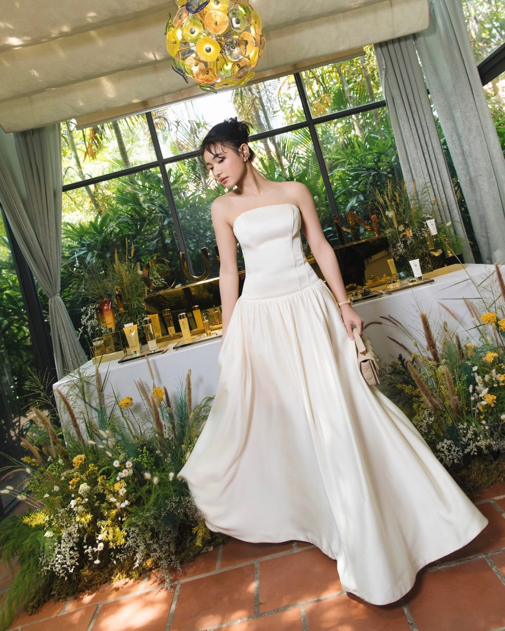 Khung ảnh kín đáo giữa tin đồn Châu Bùi bị đặt camera