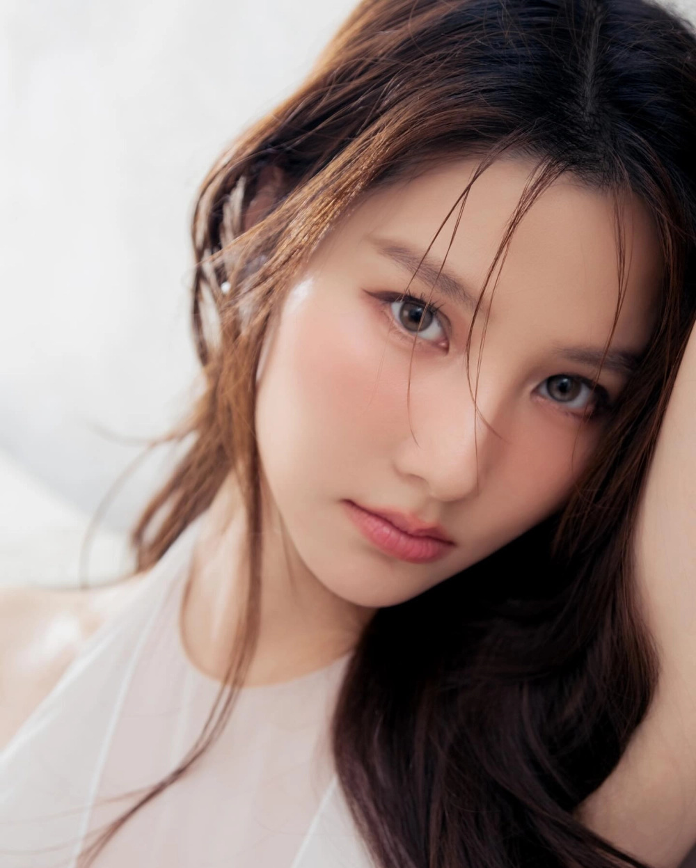 Ảnh chân dung giúp giải đáp thắc mắc Diễm My là ai