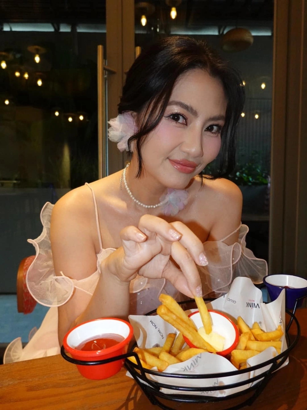 Ảnh thân mật đầm ấm của gia đình diễn viên Ngọc Lan