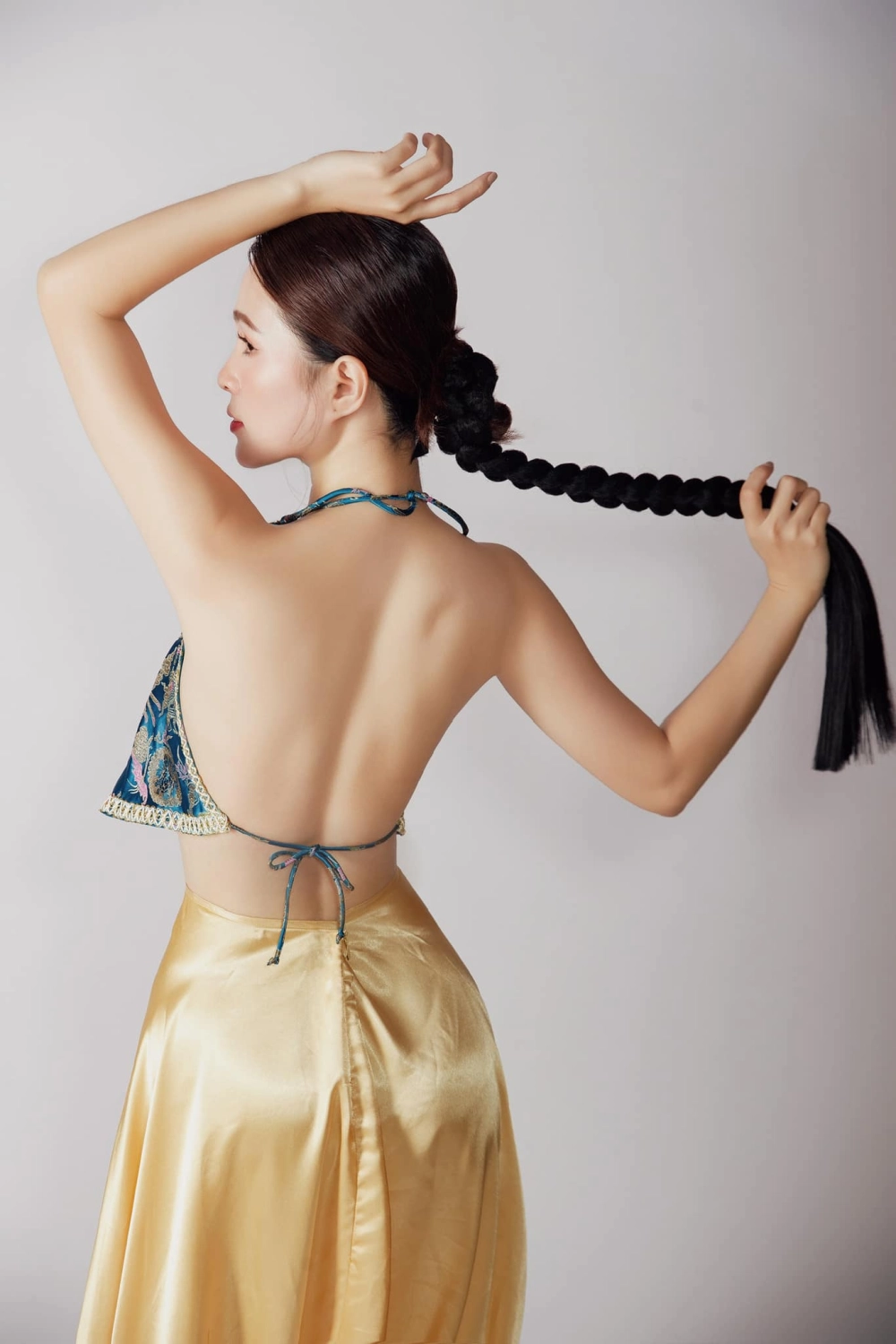 Visual lôi cuốn của diễn viên Cao Thùy Trang