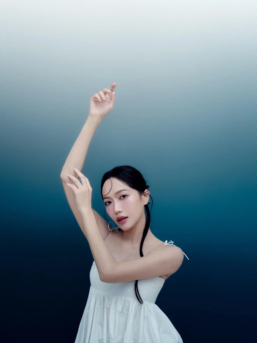 Ảnh ngoài đời thân thiện của tên thật Diệu Nhi