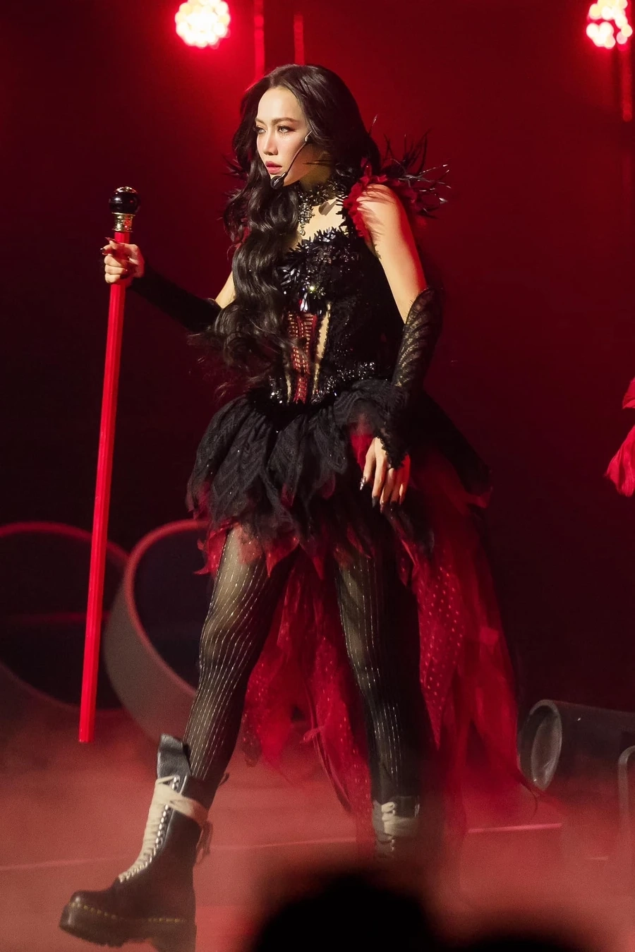 Khoảnh khắc bùng nổ năng lượng khi Diệu Nhi nhảy