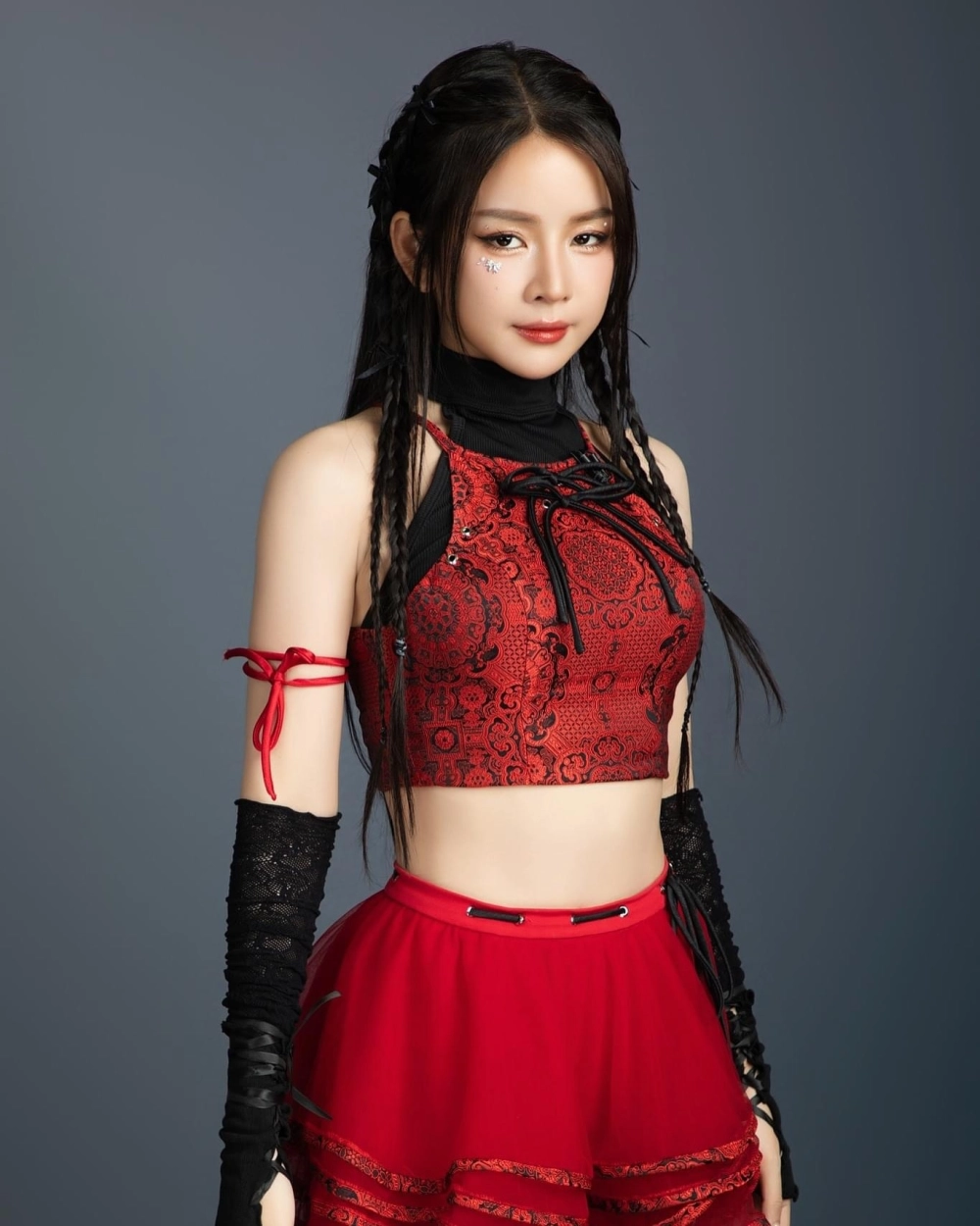 Nụ cười của gái xinh răng khểnh khiến ai cũng 