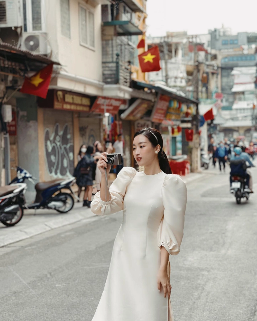 Tìm hiểu trang cá nhân Đỗ Mỹ Linh Facebook chính chủ