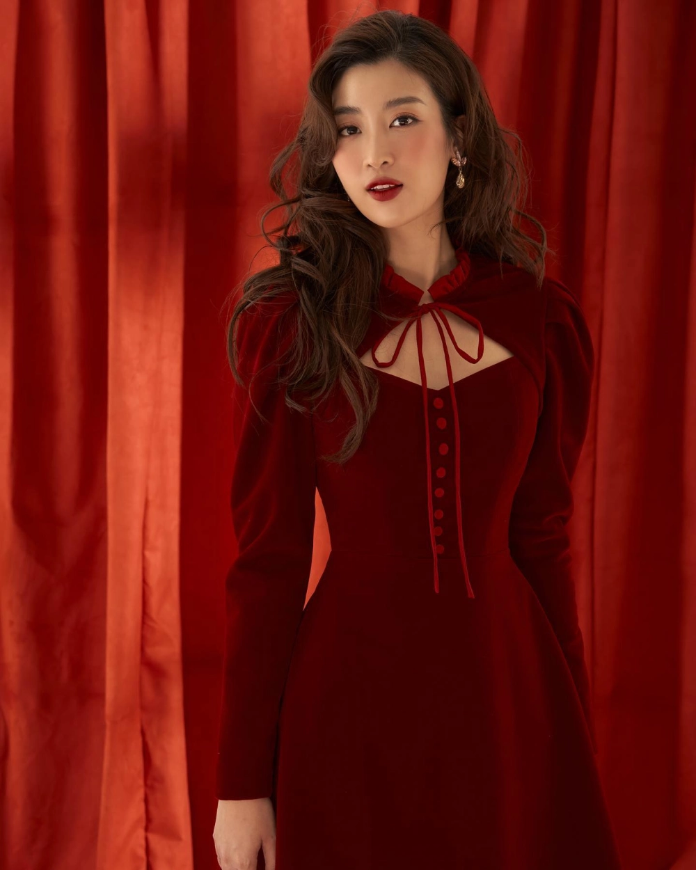 Thân hình săn chắc của Đỗ Mỹ Linh gym gây bất ngờ