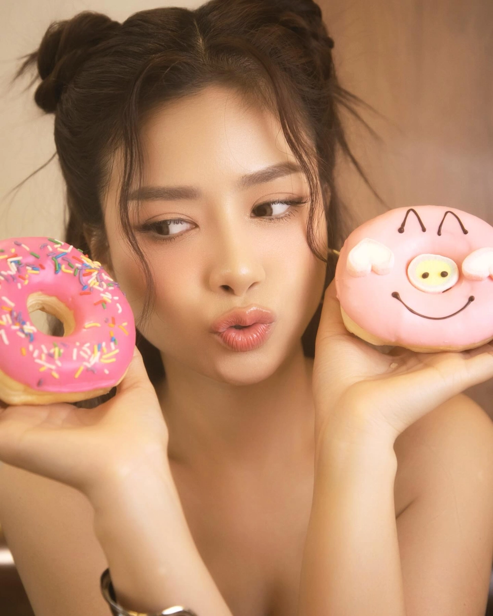 Ảnh trình diễn bài hát truyền cảm hứng Đất Nước Lời Ru.