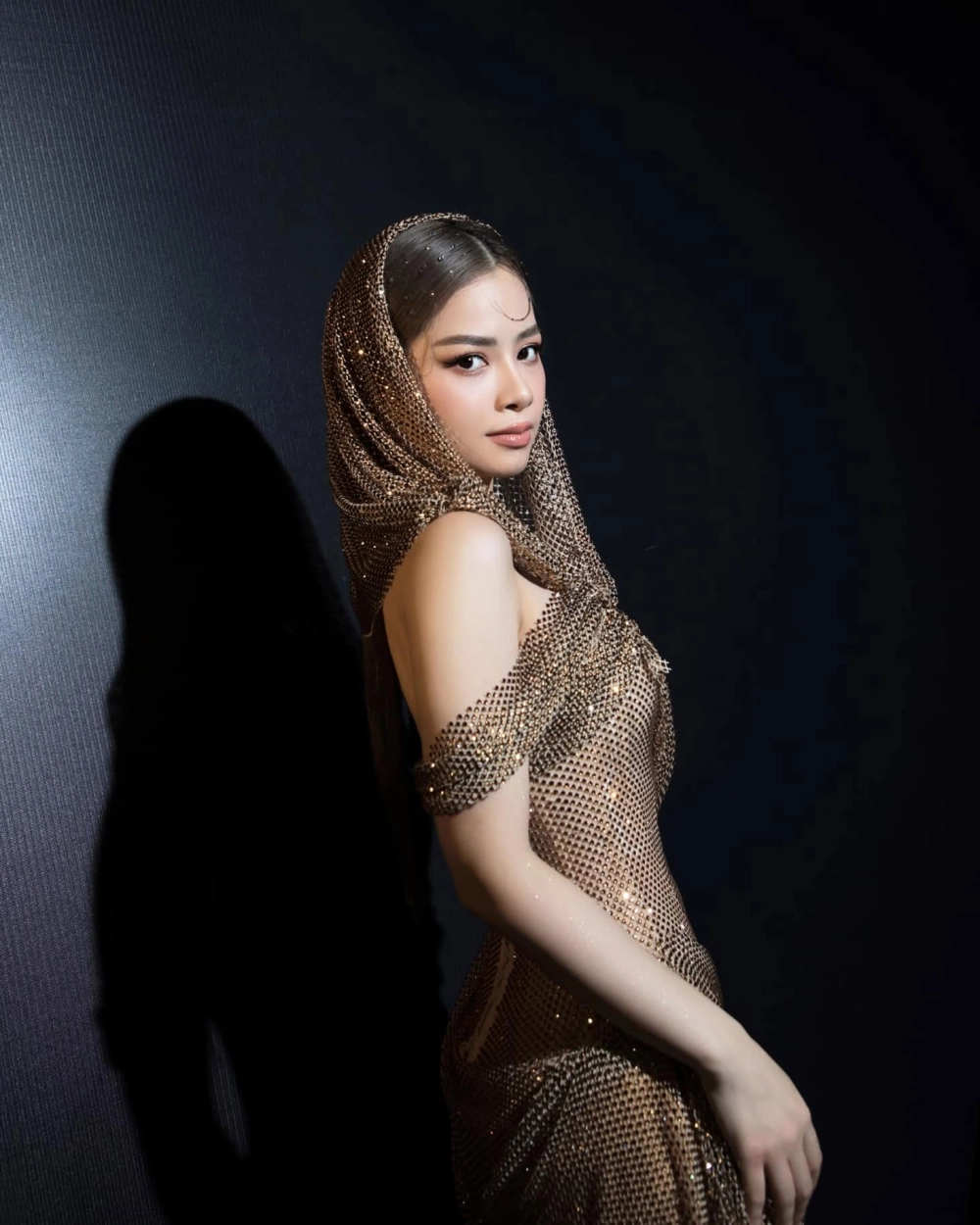 Hình ảnh hậu trường thời điểm Dương Hoàng Yến bị loại tại show truyền hình.