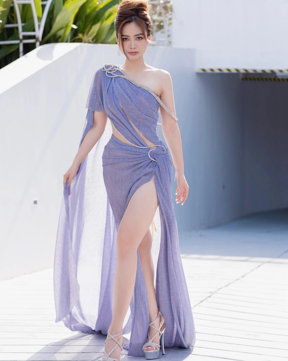 Ảnh hậu trường chuẩn bị cho bản karaoke Dương Hoàng Yến.