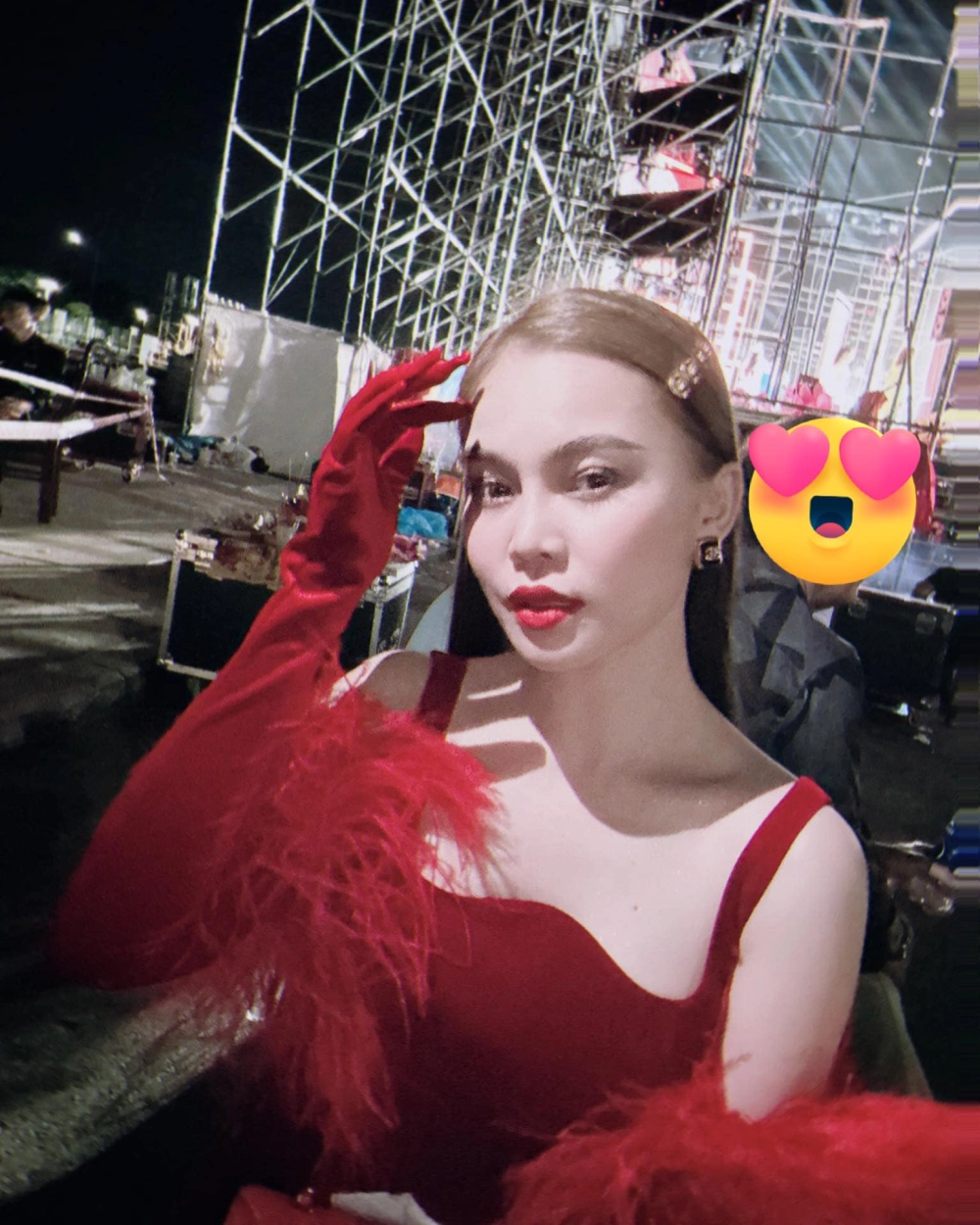 Tình cảm đậm sâu từ lời bài hát Giang Hồng Ngọc bây giờ tháng mấy