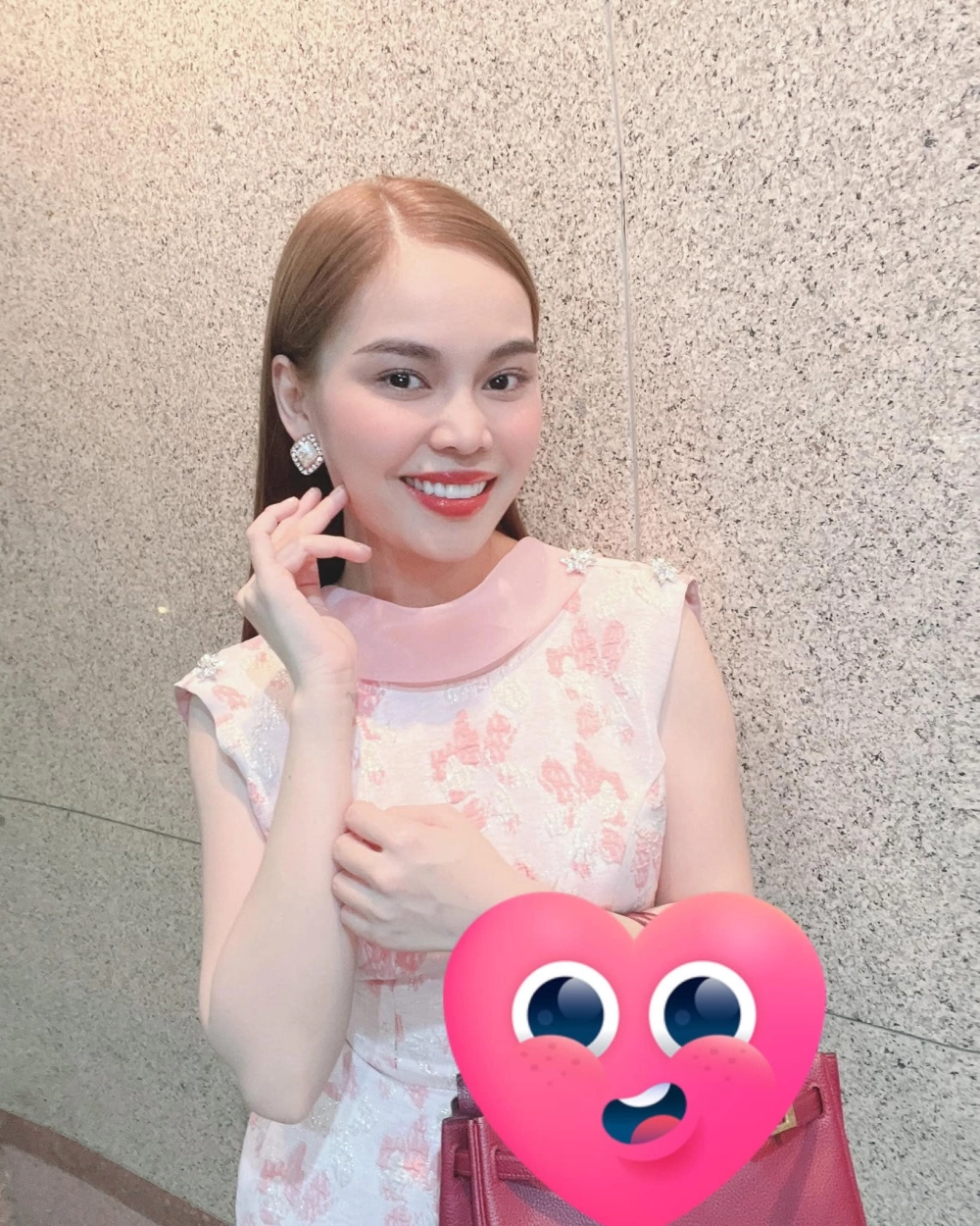 Ảnh sâu lắng thể hiện lời bài hát Giang Hồng Ngọc nhớ về em