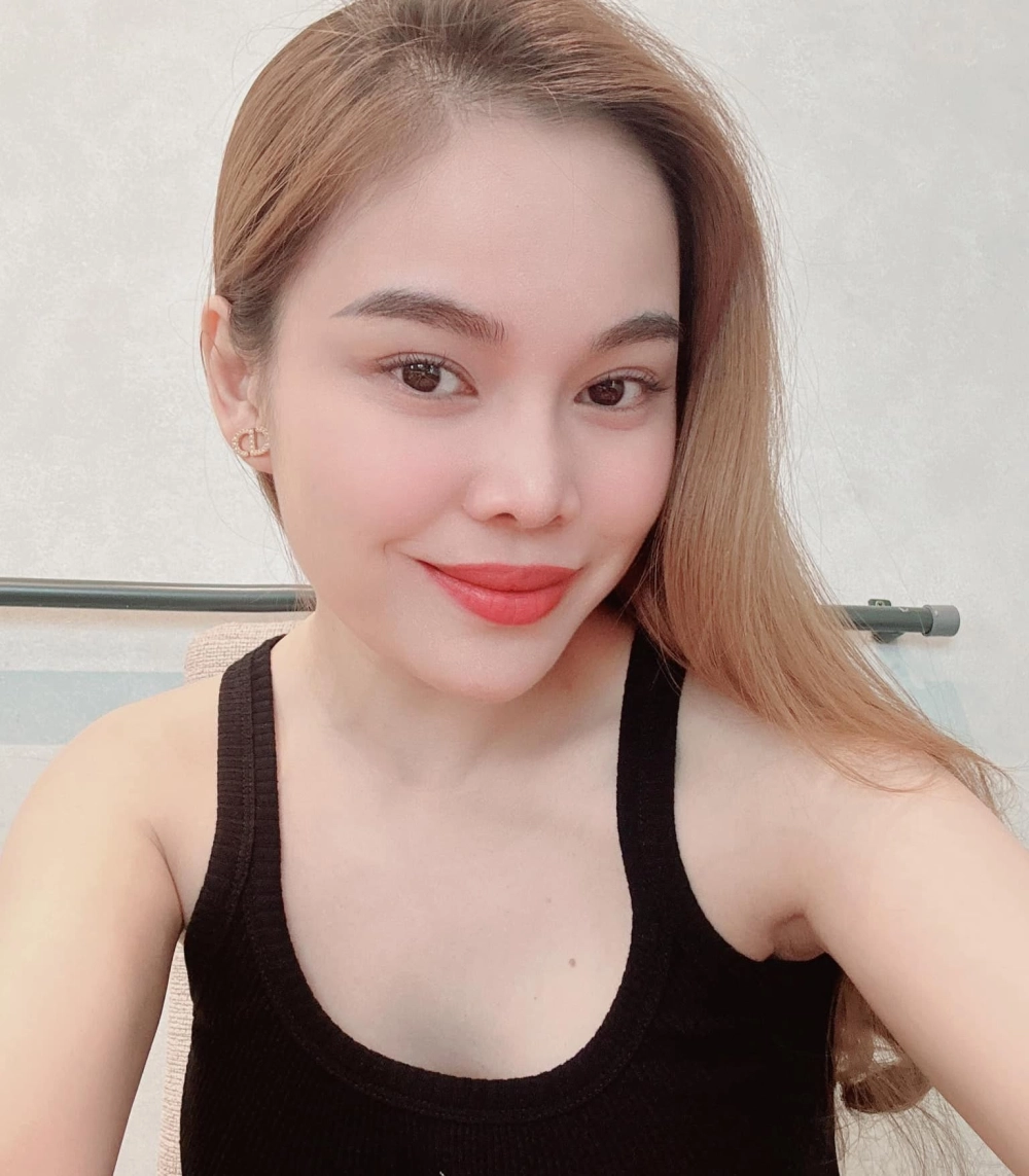 Khung cảnh lãng mạn khi hát mùa thu cho em Giang Hồng Ngọc