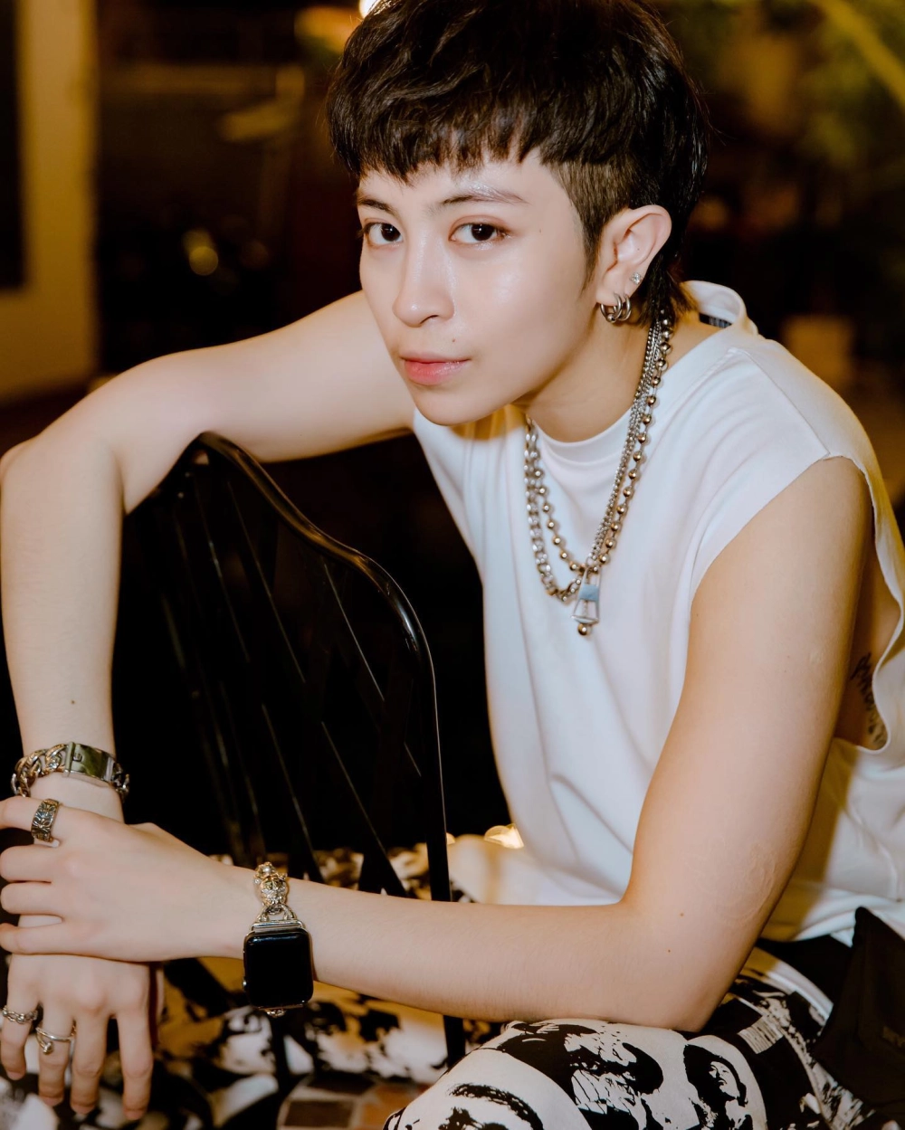 Góc gần gũi trong lúc Gil Lê livestream